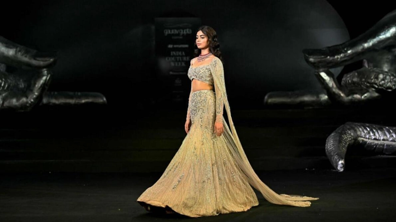 Khushi Kapoor Shines at India Couture Week 2024 Debut