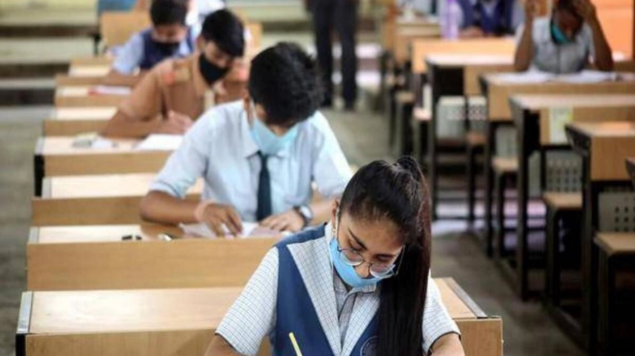 CBSE Confirms No Curriculum Changes Except for Grades 3 and 6