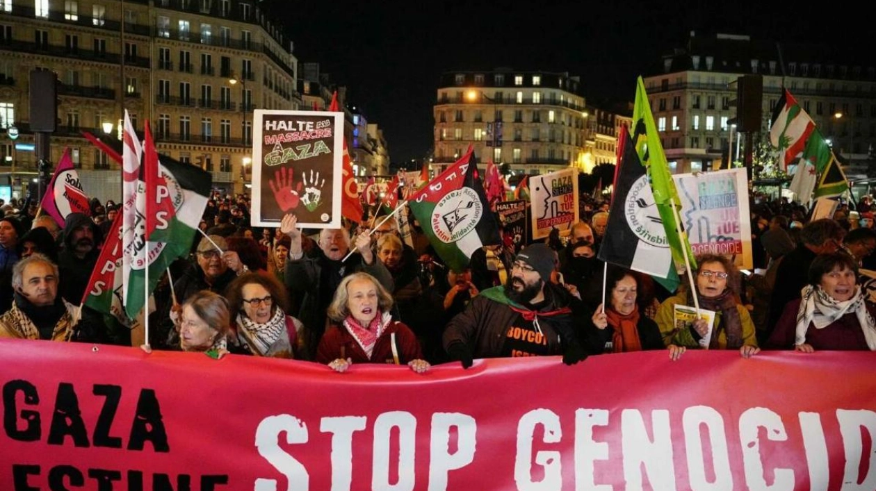 Protesters Rally Against 'Israel is Forever' Gala in Paris