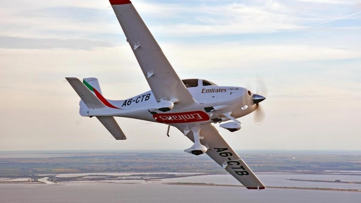 Cirrus SR22 Training Aircraft Involved in Incident at EFTA