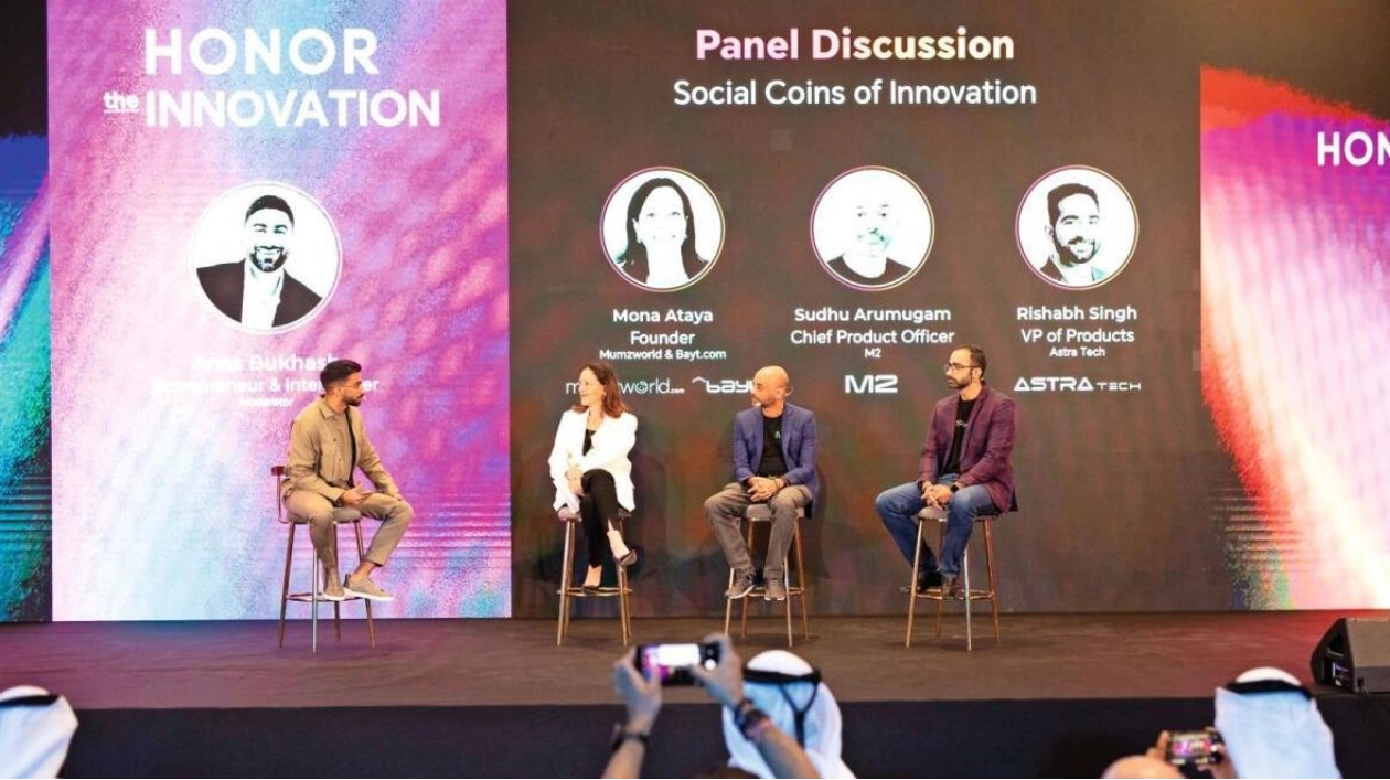 HONOR Unveils Magic V3 at Innovation Event in Dubai