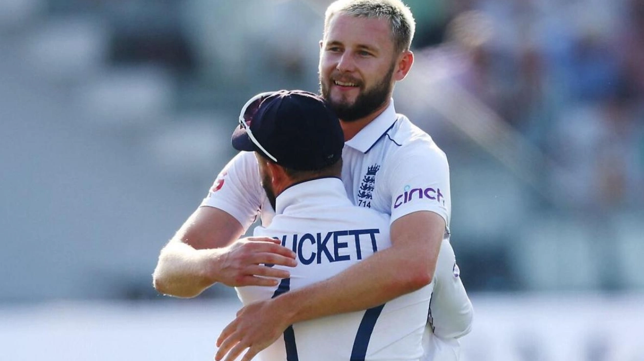 Atkinson's Five-Wicket Haul Leads England to 2-0 Series Lead