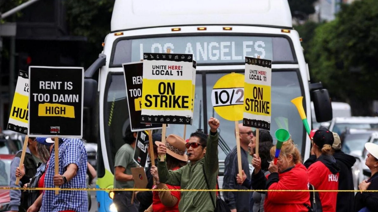 Thousands of US Hotel Workers Strike Amid Contract Disputes