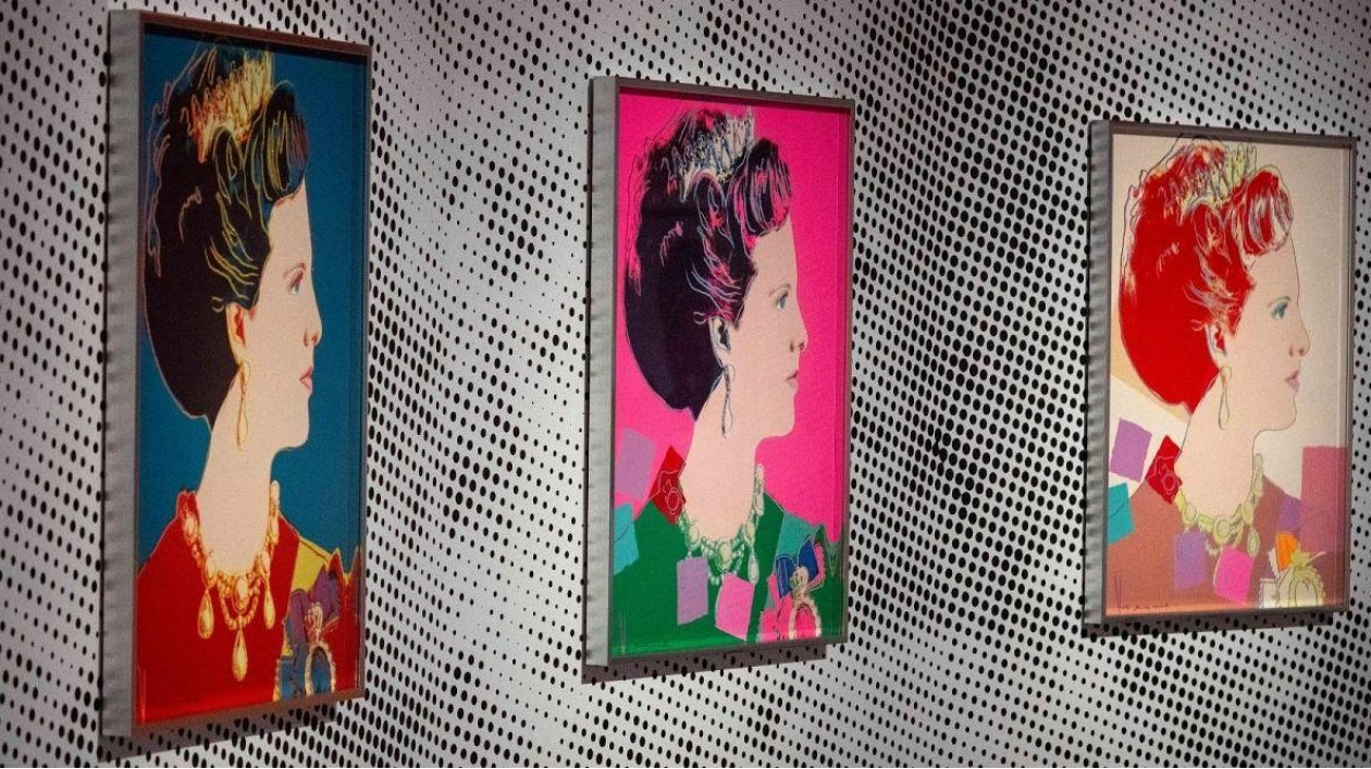 Thieves Steal Warhol Prints in Botched Heist