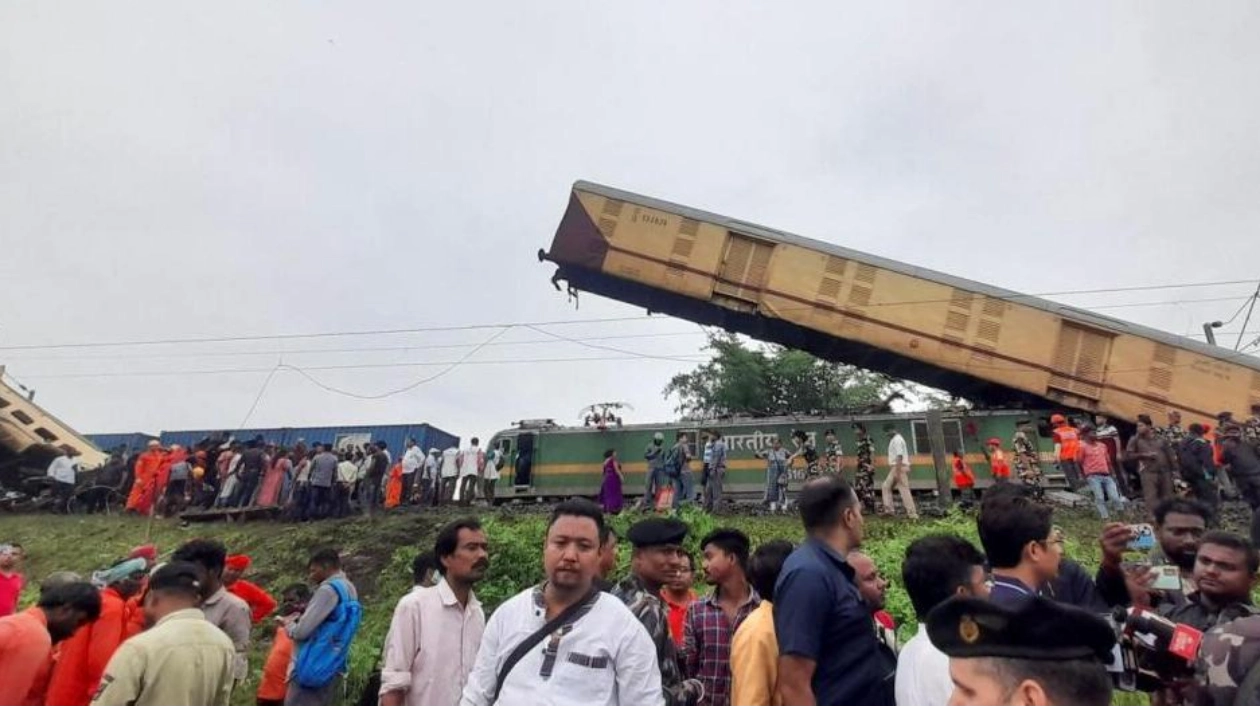 Freight Train Collision in West Bengal Kills 15, Injures Dozens