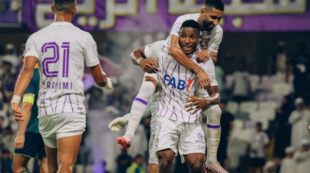 Laba Kodjo's Hat Trick Leads Al Ain to 5-1 Victory and Top Spot