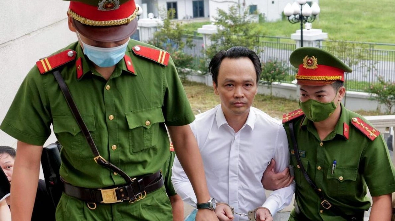 Vietnam Court Sentences Former FLC Chairman to 21 Years for Fraud