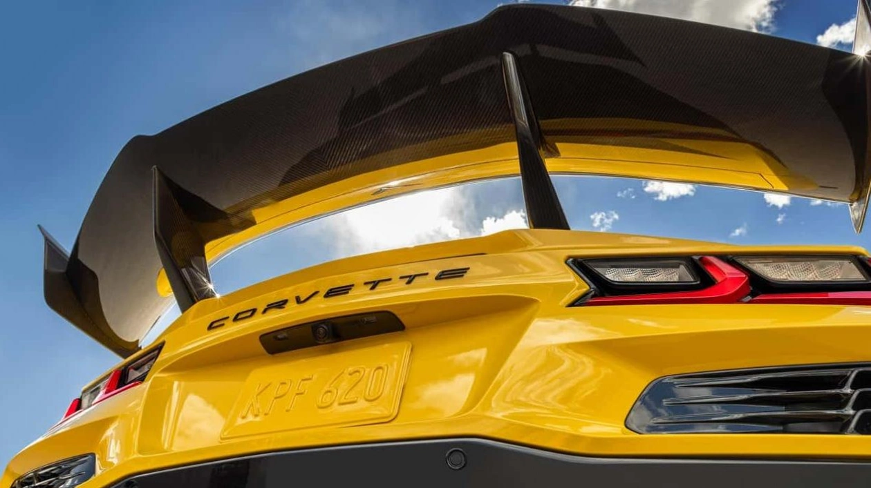 2025 Chevrolet Corvette ZR1: An American Supercar Tradition