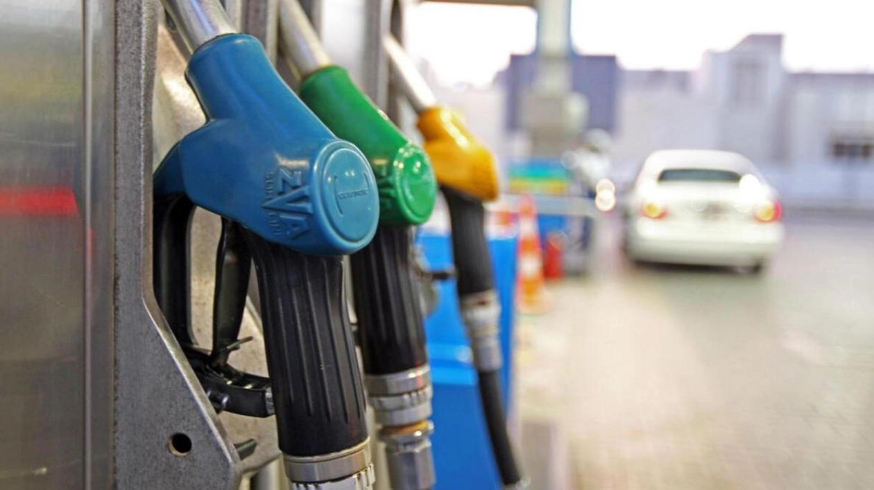 UAE Announces August 2024 Fuel Prices: Up to 6 Fils Increase