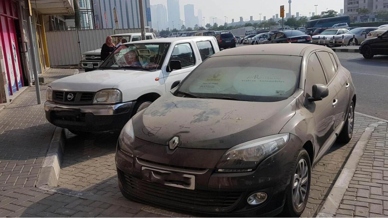 Dubai Municipality to Confiscate Neglected Vehicles at Testing Centers