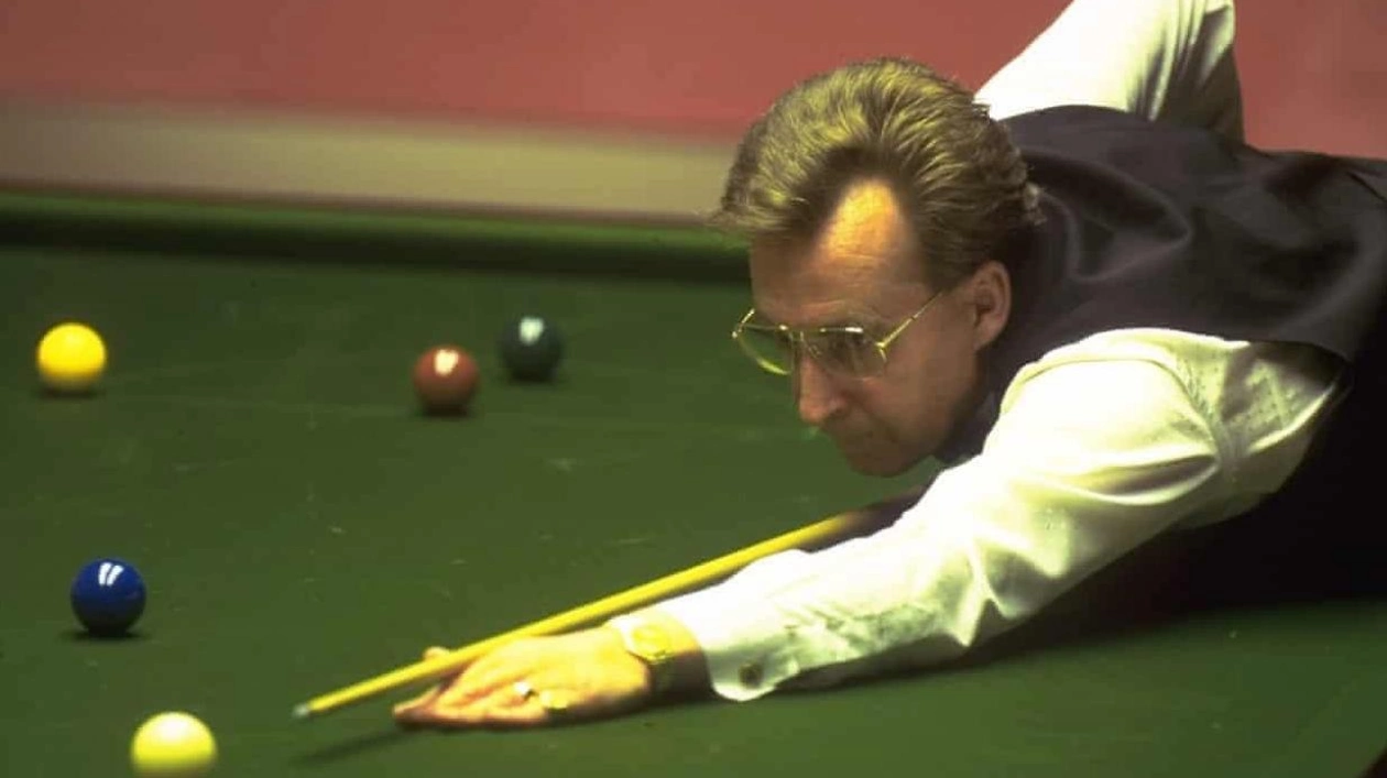 Tributes Pour In for Snooker Legend Terry Griffiths