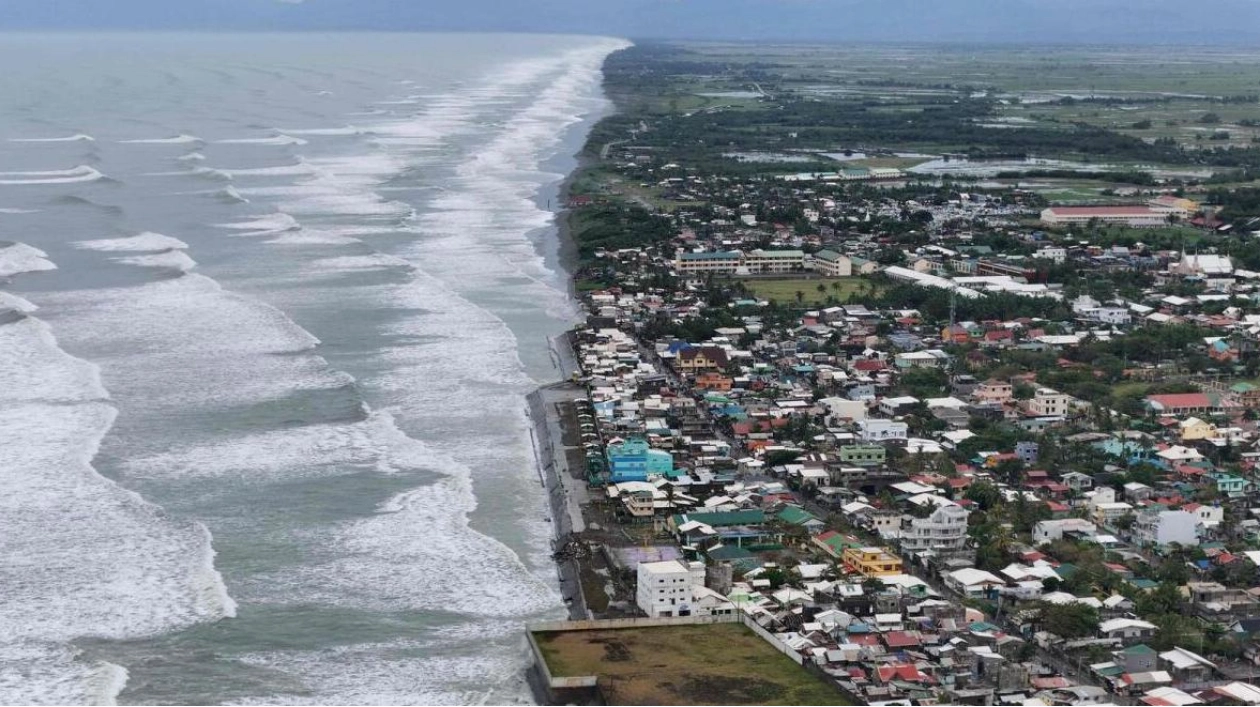 Philippines Prepares for Typhoon Yinxing