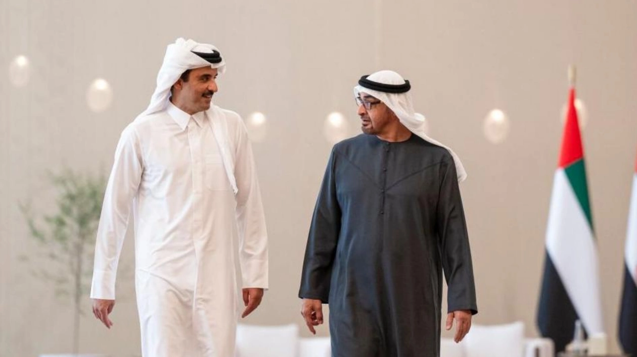 Sheikh Mohamed and Sheikh Tamim Discuss Bilateral Ties