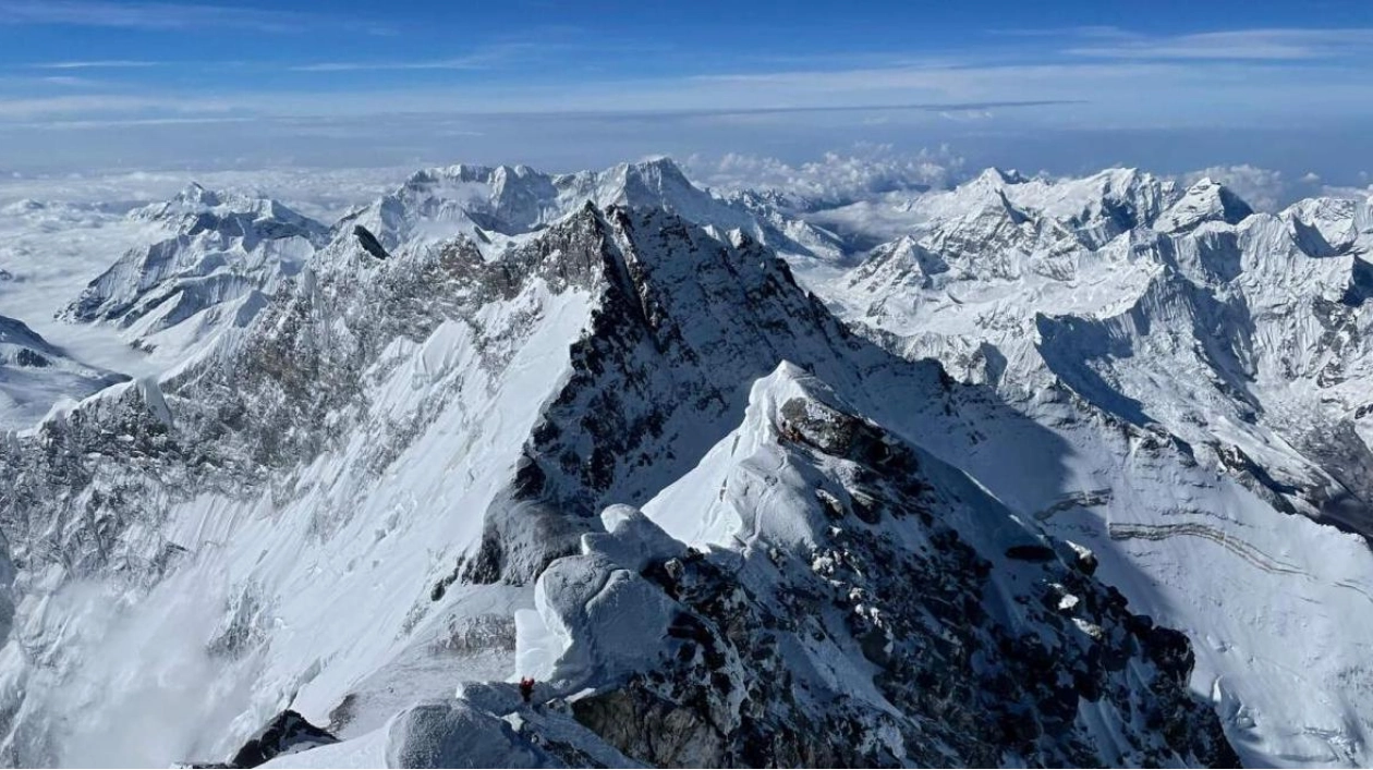 Slovak Mountaineer Dies After Historic Ascent in Nepal