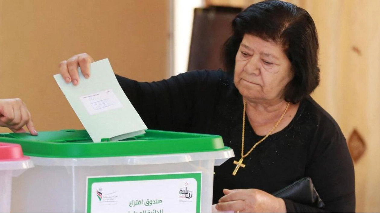 Jordanians Vote in Parliamentary Election Amid Gaza War and Economic Concerns