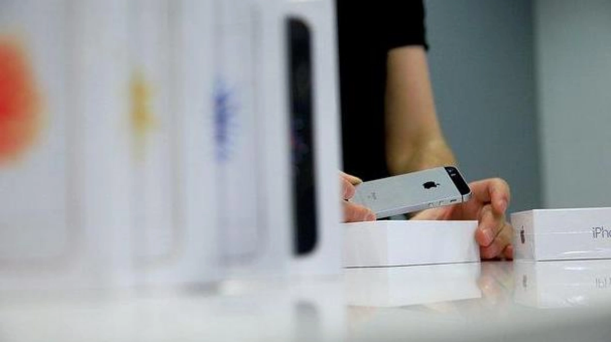 Apple представит новое поколение iPhone SE в 2025 году