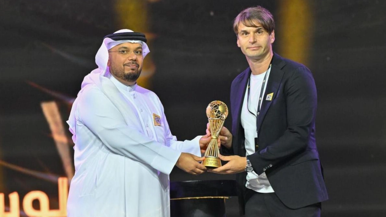 Ali Saleh Wins Golden Ball at 2023-2024 UAE Pro League Awards