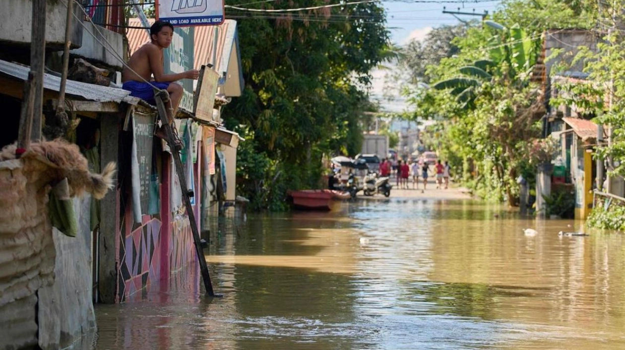 Death Toll Rises to 12 in Philippines After Super Typhoon Man-yi