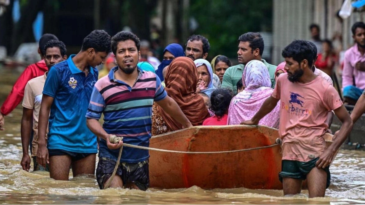 Floods in Bangladesh Displace Nearly 300,000 People