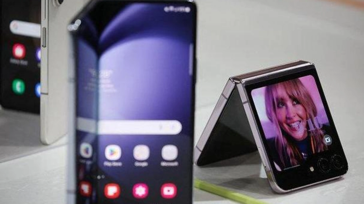 Samsung фокусируется на премиальных складных смартфонах