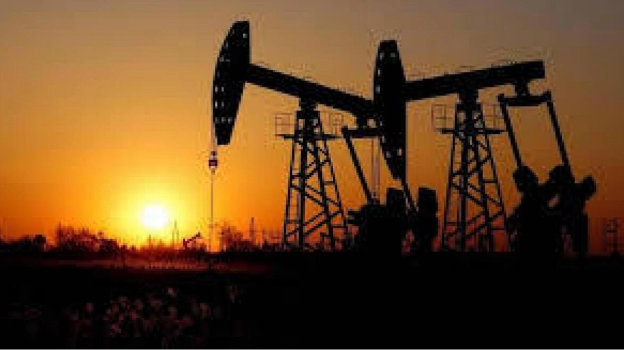 Oil Prices Steady Amid Eased Middle East Conflict Fears