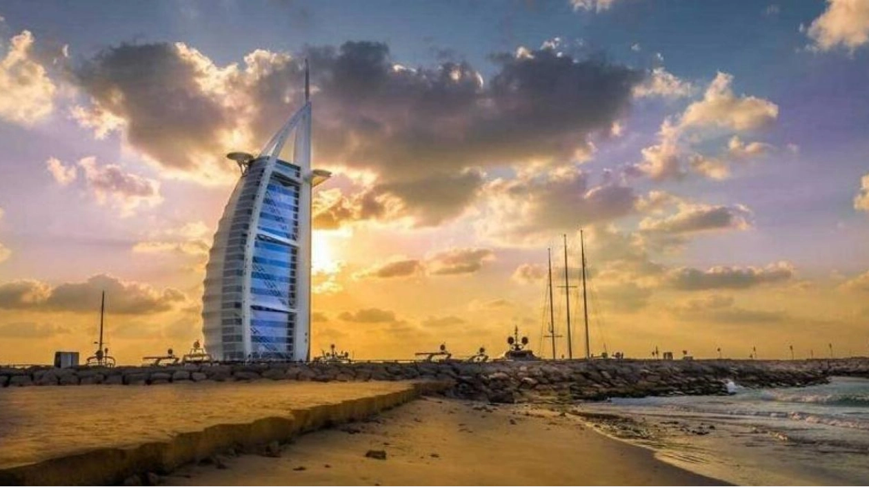 UAE Weather Update: Fair to Partly Cloudy Conditions Expected