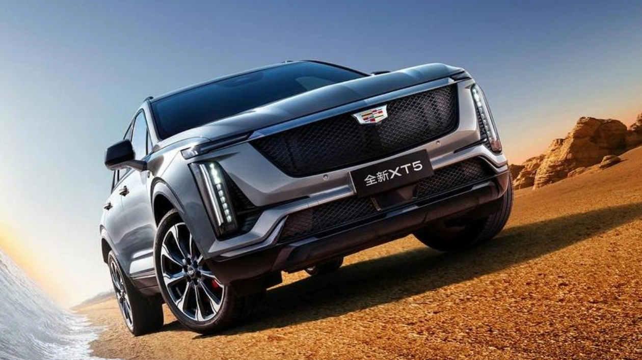 Cadillac XT5 второго поколения: обновленный дизайн и новые технологии