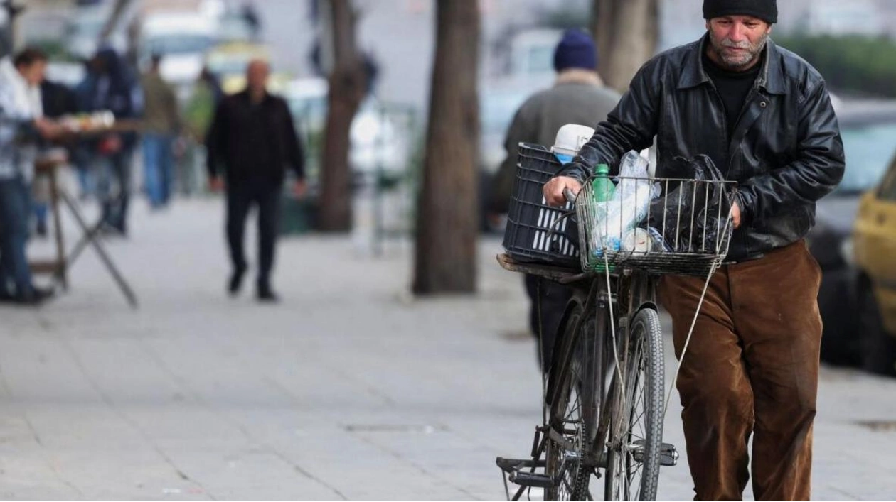 Life Returns to Damascus After Rebel Takeover