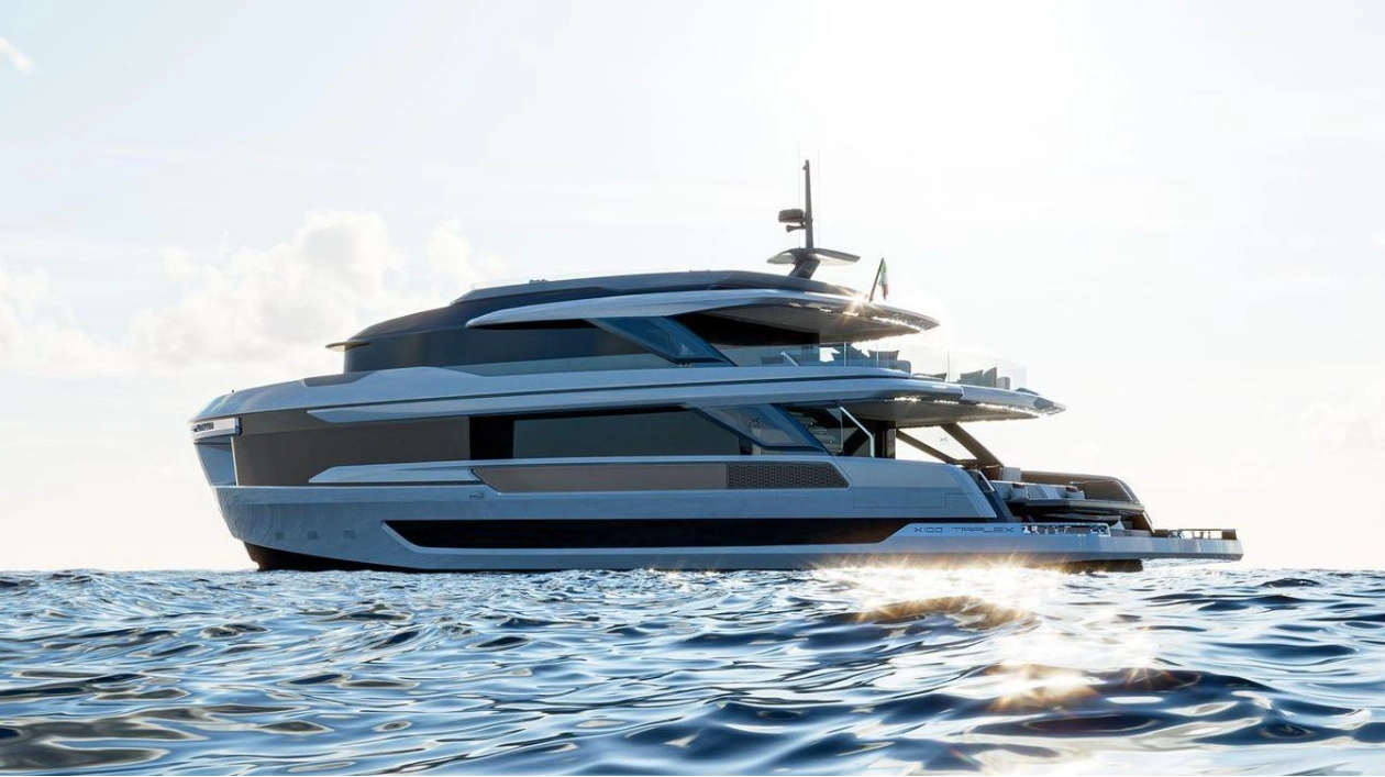 Extra Yachts Unveils 30.5-metre X100 Triplex