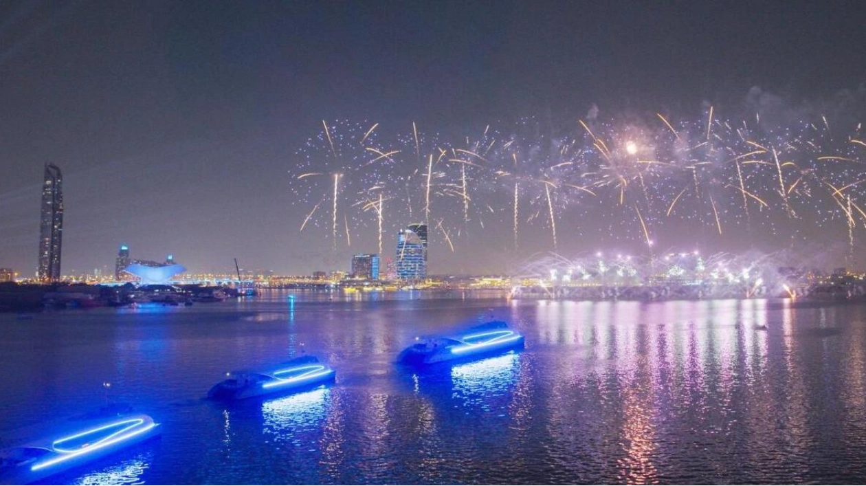 Celebrate New Year 2025 on Dubai's Waters