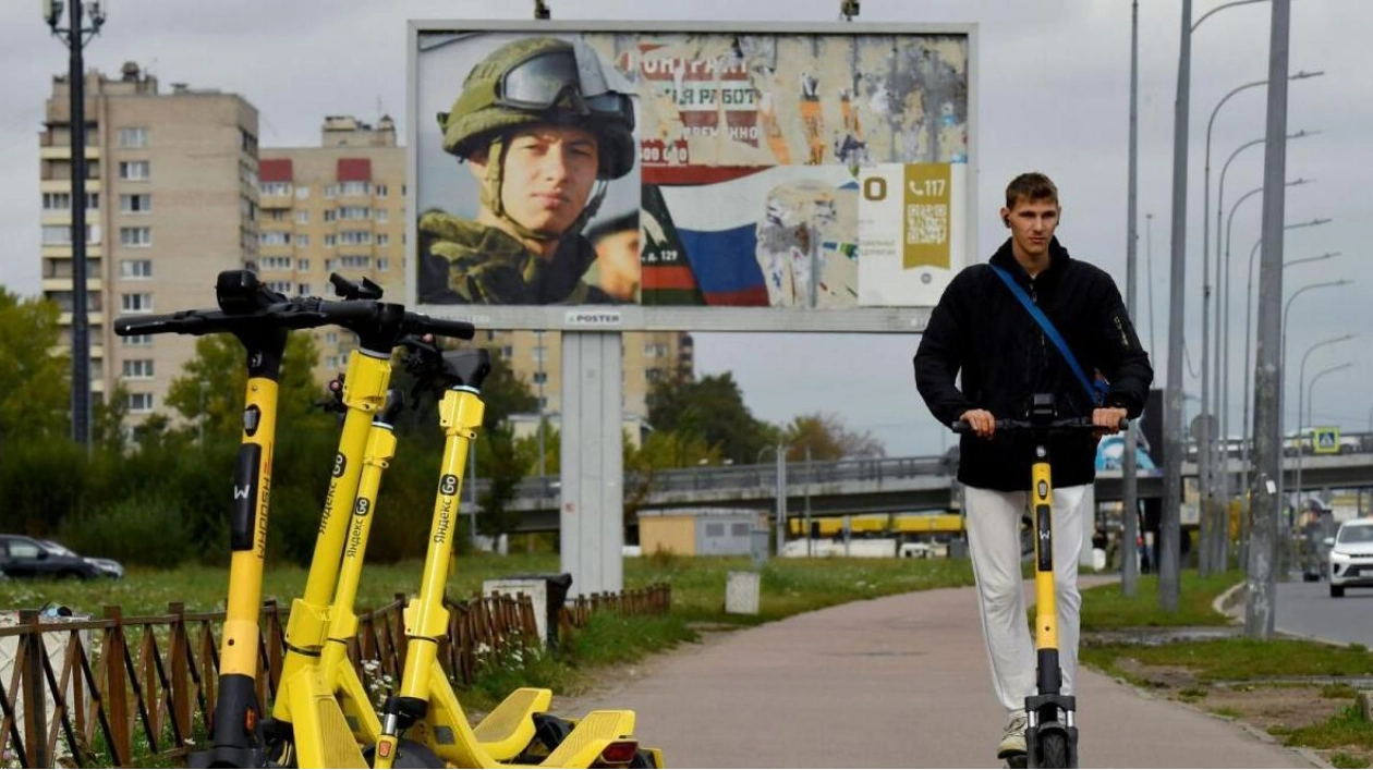 Volodin Proposes Fines for Irresponsible Electric Scooter Riders