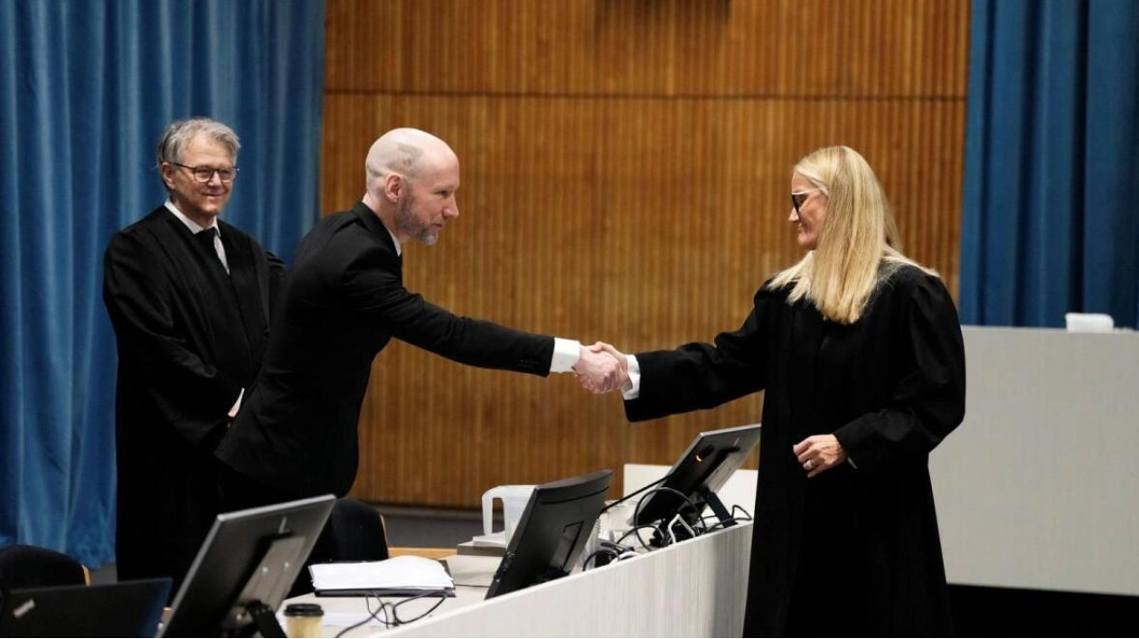 Norwegian Mass Murderer Breivik Seeks Parole