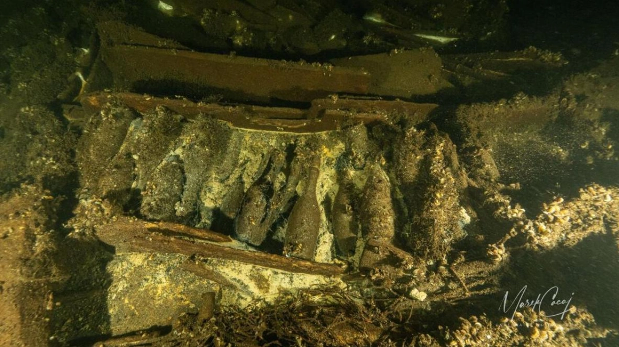 Polish Divers Discover 19th-Century Shipwreck with Exclusive Champagne