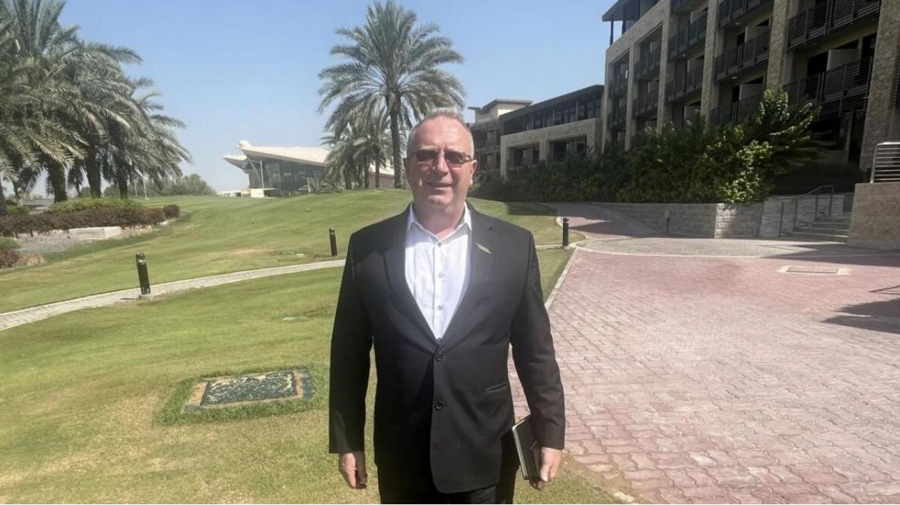 Peter Harradine Redesigns Abu Dhabi's Garden Golf Course for Fun Play