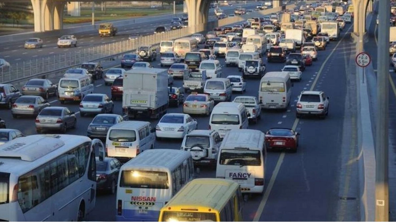 Dubai Police Warn Motorists of Accident on Hessa St. Bridge