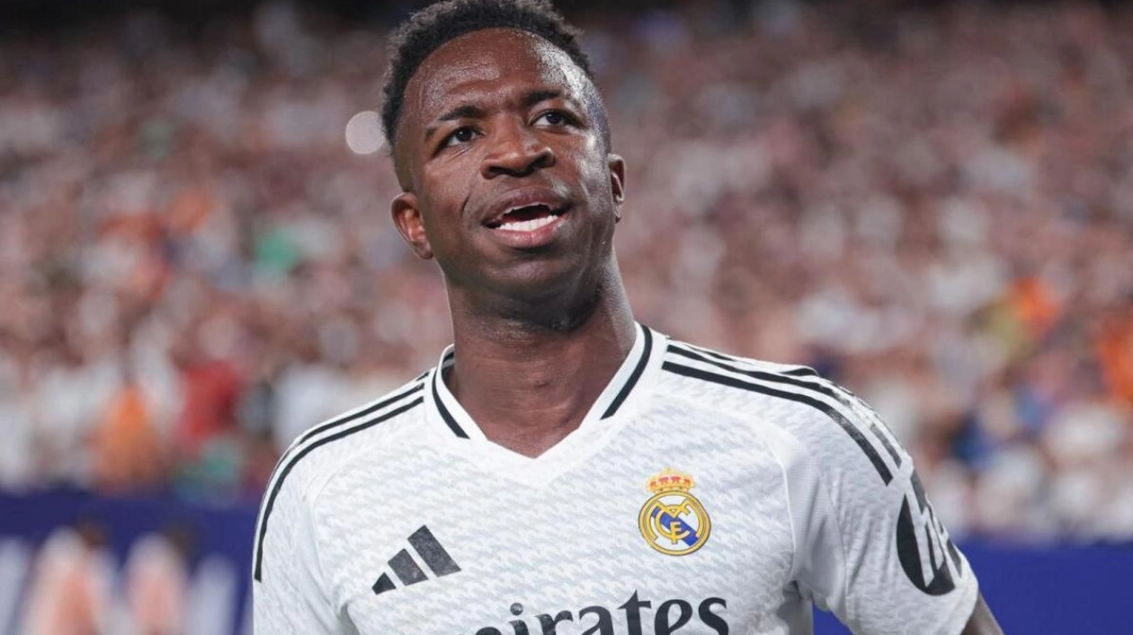 Vinicius Jr Weighs Billion-Euro Offer from Saudi Arabia