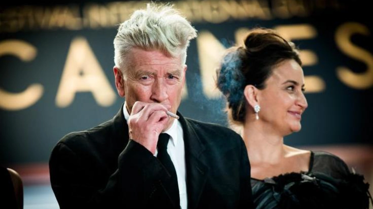 David Lynch Battles Health Issues from Lifelong Smoking