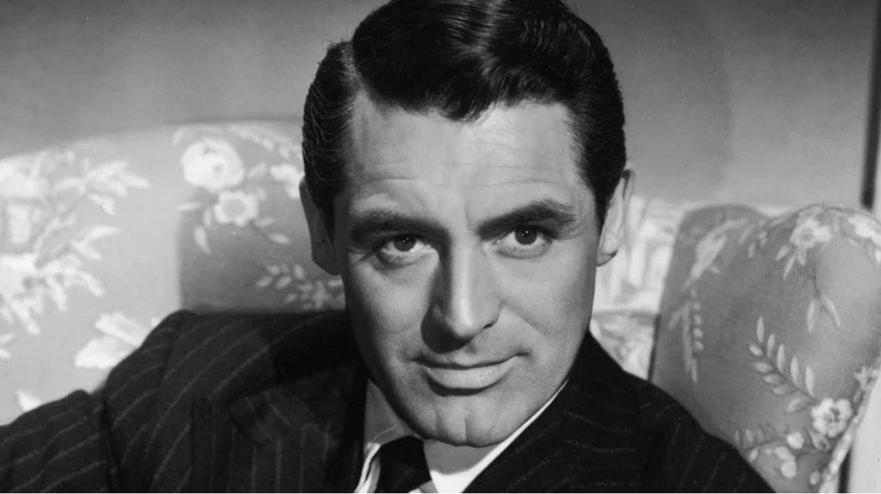 Blue Plaque Unveiled for Hollywood Icon Cary Grant