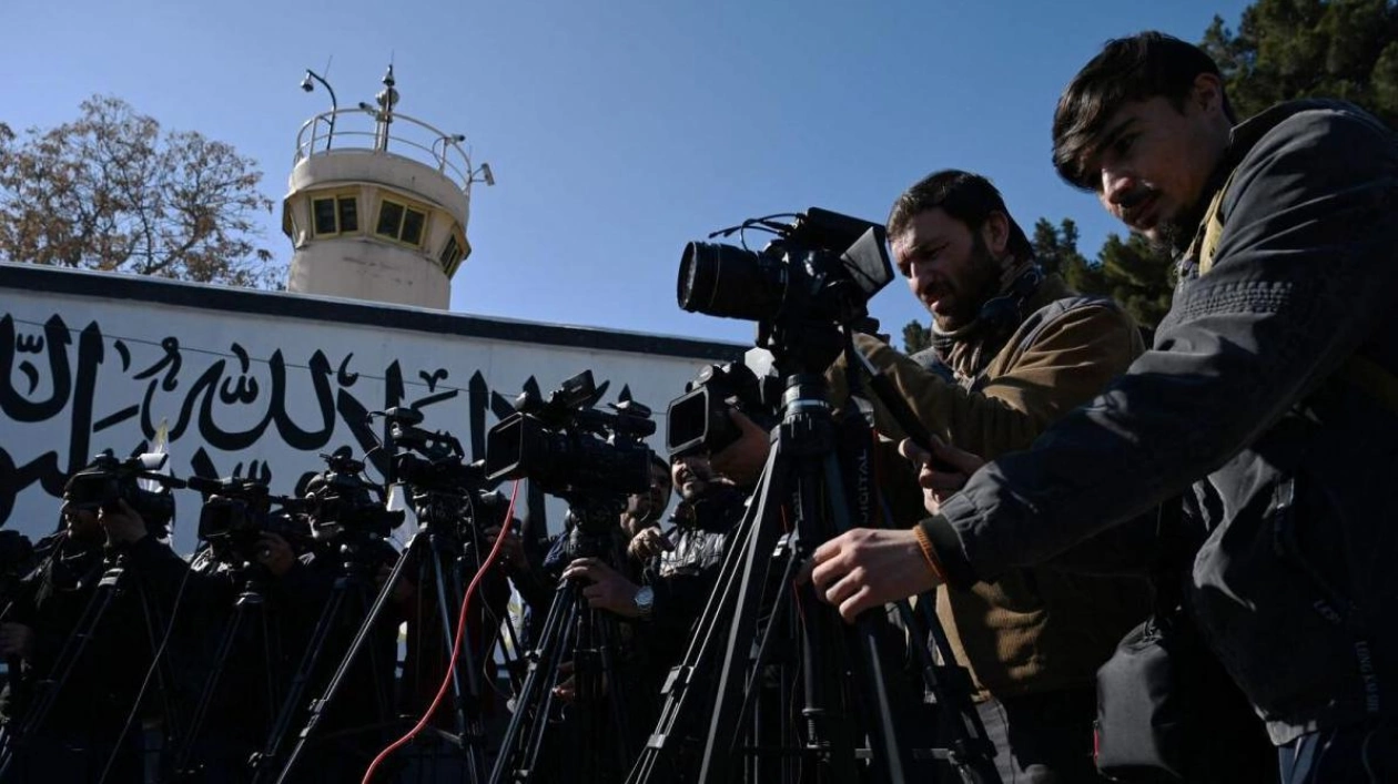 Afghan Journalists Face Escalating Threats and Censorship