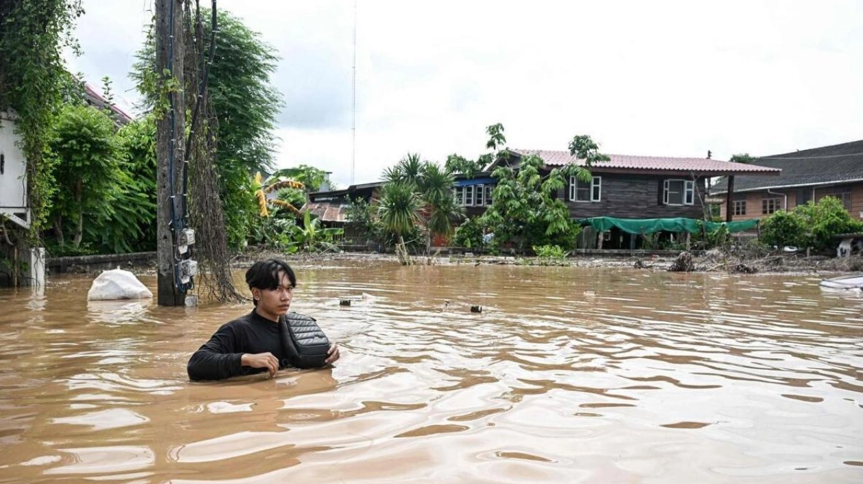 Thailand Deploys Military Forces Amid Severe Flooding in Chiang Rai