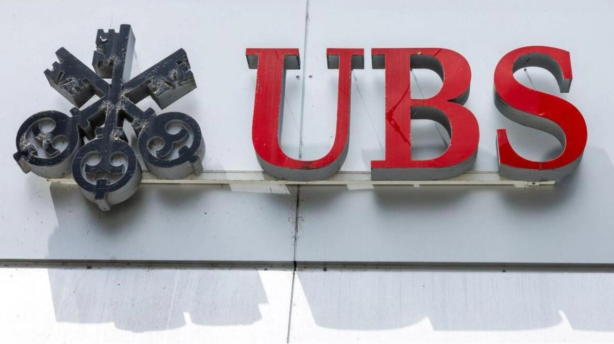 UBS Ahead of Schedule in Cost Savings and Credit Suisse Integration