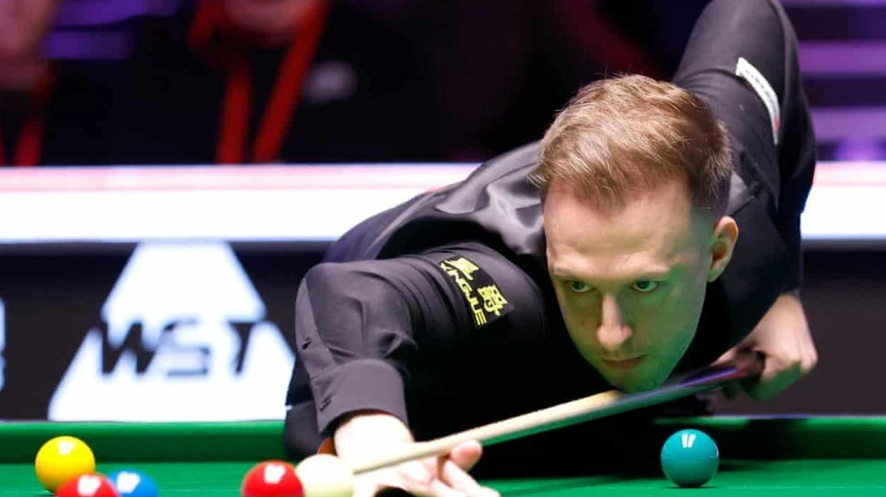 Judd Trump Advances to UK Championship Final