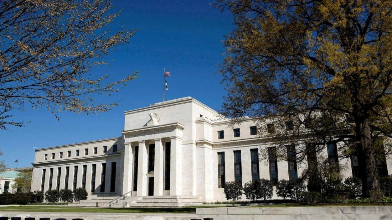 Fed May Drop 'Elevated' Inflation Description, Signaling Rate Cuts