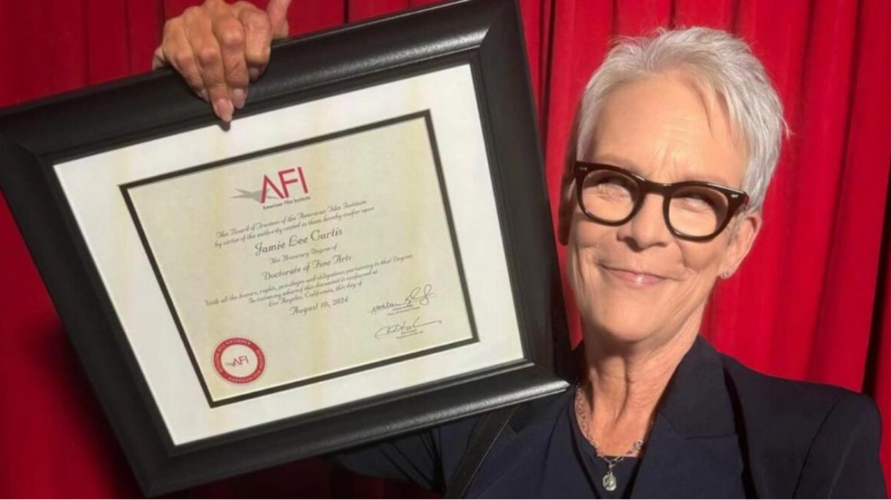 Jamie Lee Curtis Receives Honorary Doctorate from American Film Institute