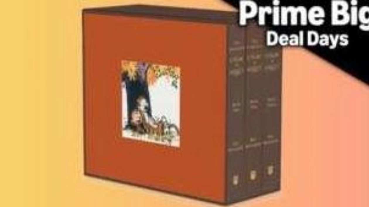 Grab the Complete Calvin and Hobbes Box Set at a Discount!