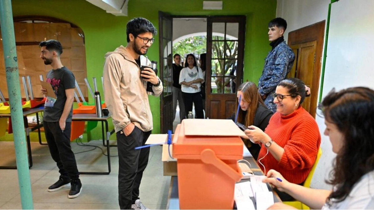 Uruguay Votes in Presidential and Legislative Elections