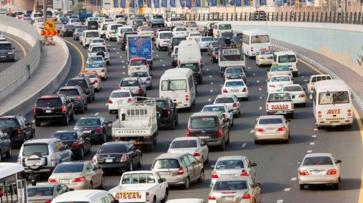 Traffic Accident on Sheikh Rashid Road During Morning Rush Hour