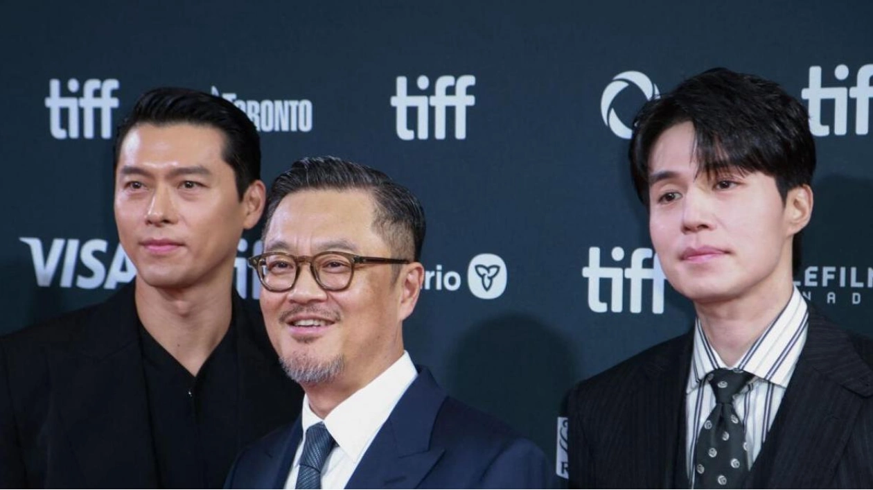 Korean Stars Lee Dong-Wook and Hyun Bin Shine at Toronto Premiere of Harbin