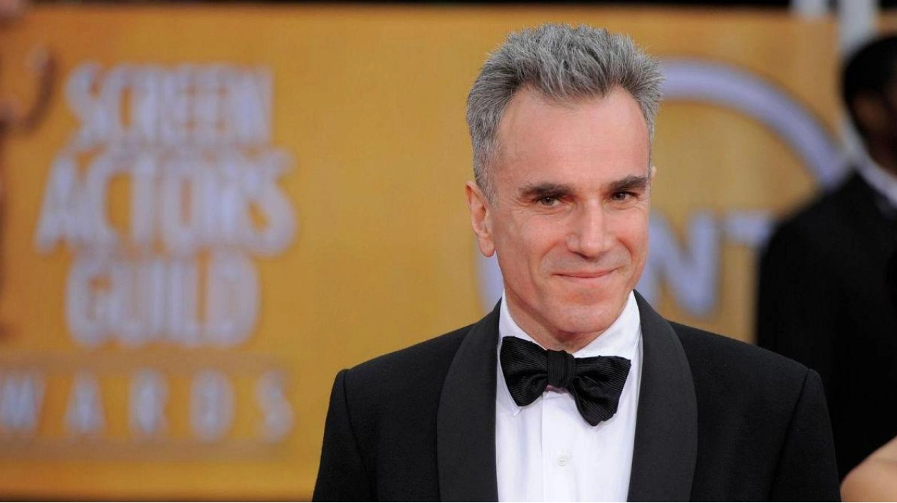 Daniel Day-Lewis Spotted on Film Set After 7-Year Hiatus