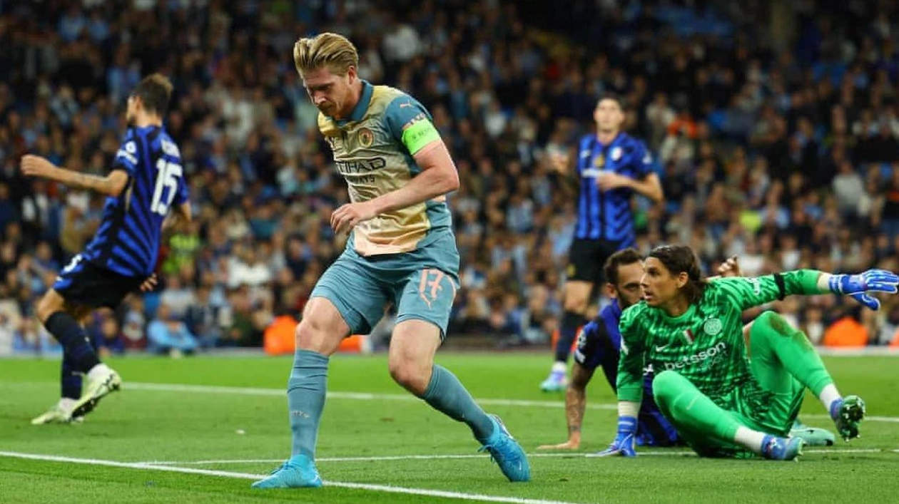 De Bruyne Injury Doubt for Manchester City’s Key Arsenal Clash